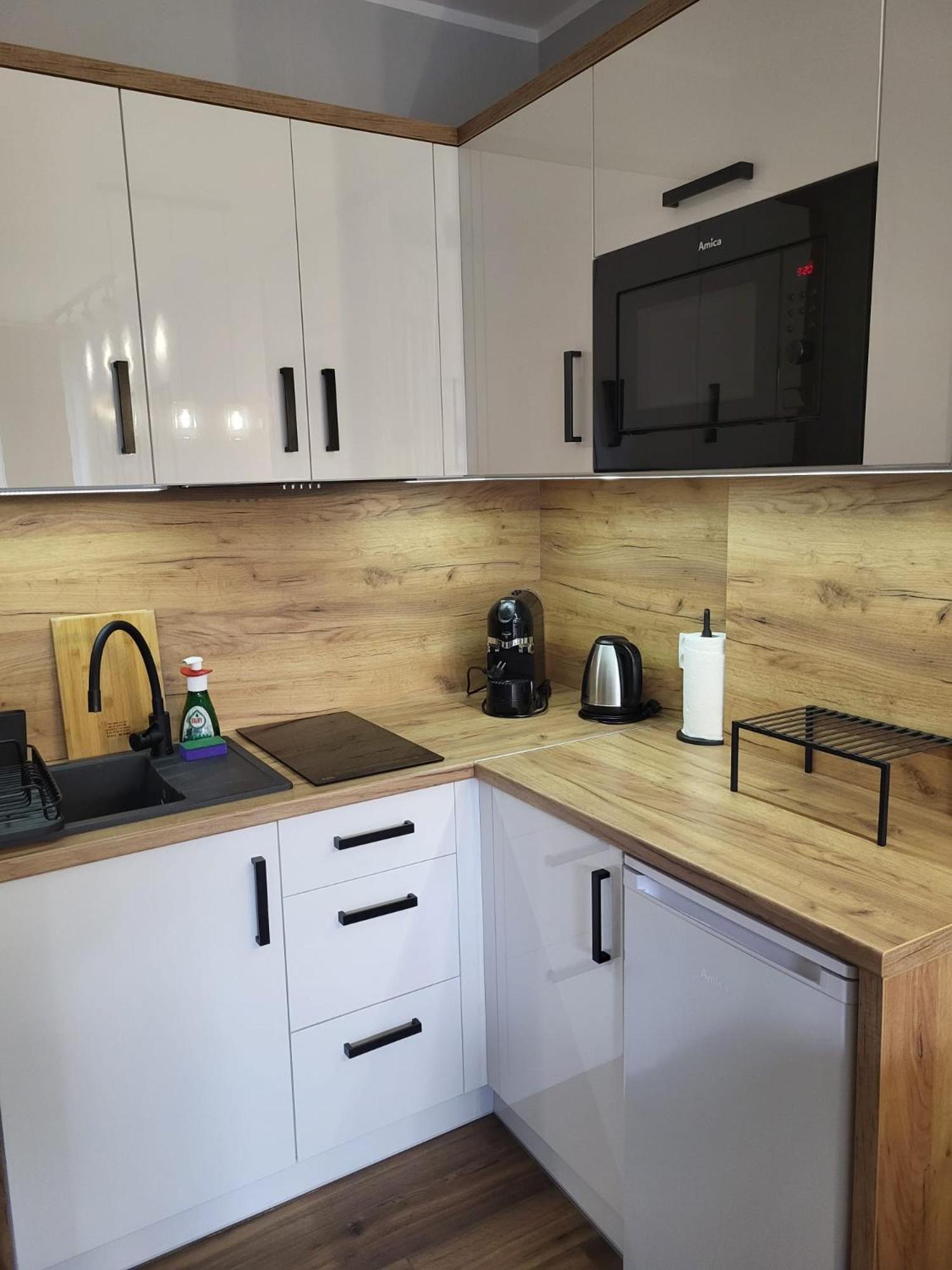 Z Widokiem Apartamenty - Apartamenty Z Widokiem Na Gory I Zewnetrzna Balia Szklarska Poręba Exteriör bild
